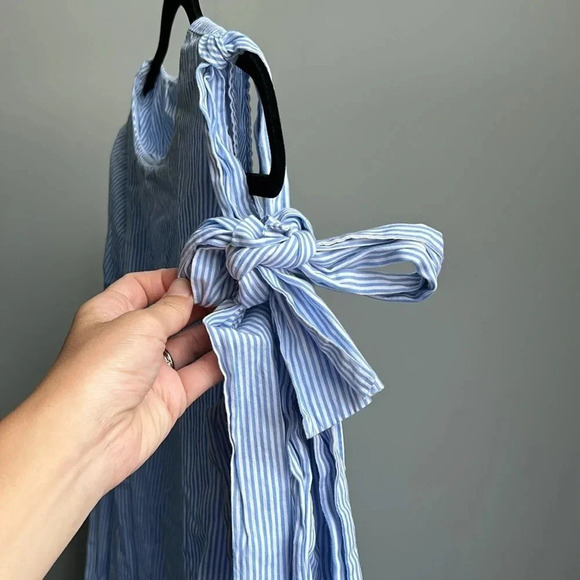 Central Park West New York Striped Cotton Shirt | Striped Shirt | Open Shoulder - Picture 7 of 10